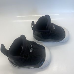 Jordan 11 Crib Bootie